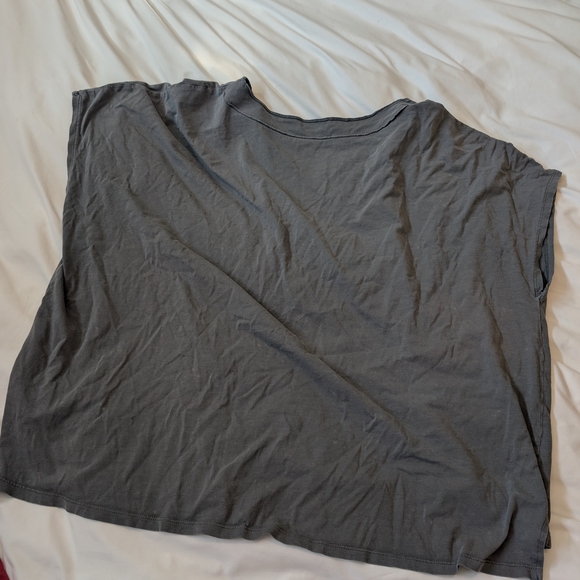 Gray Chiefs Short Sleeve Tee - Picture 3 of 4